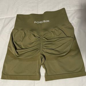 Pcheebum shorts.